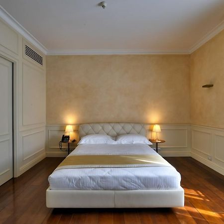 Hotel Rua Frati 48 in San Francesco Modena Buitenkant foto