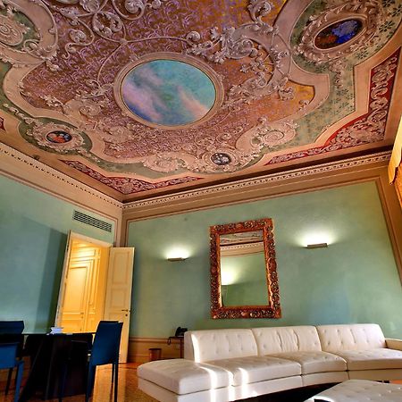 Hotel Rua Frati 48 in San Francesco Modena Buitenkant foto