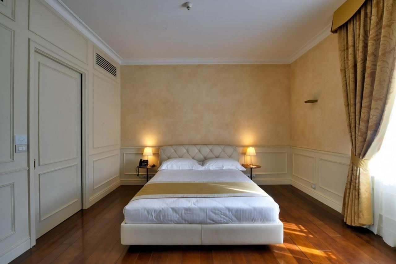 Hotel Rua Frati 48 in San Francesco Modena Buitenkant foto