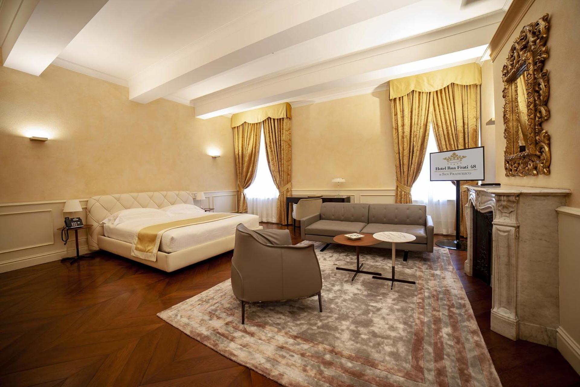 Hotel Rua Frati 48 in San Francesco Modena Buitenkant foto