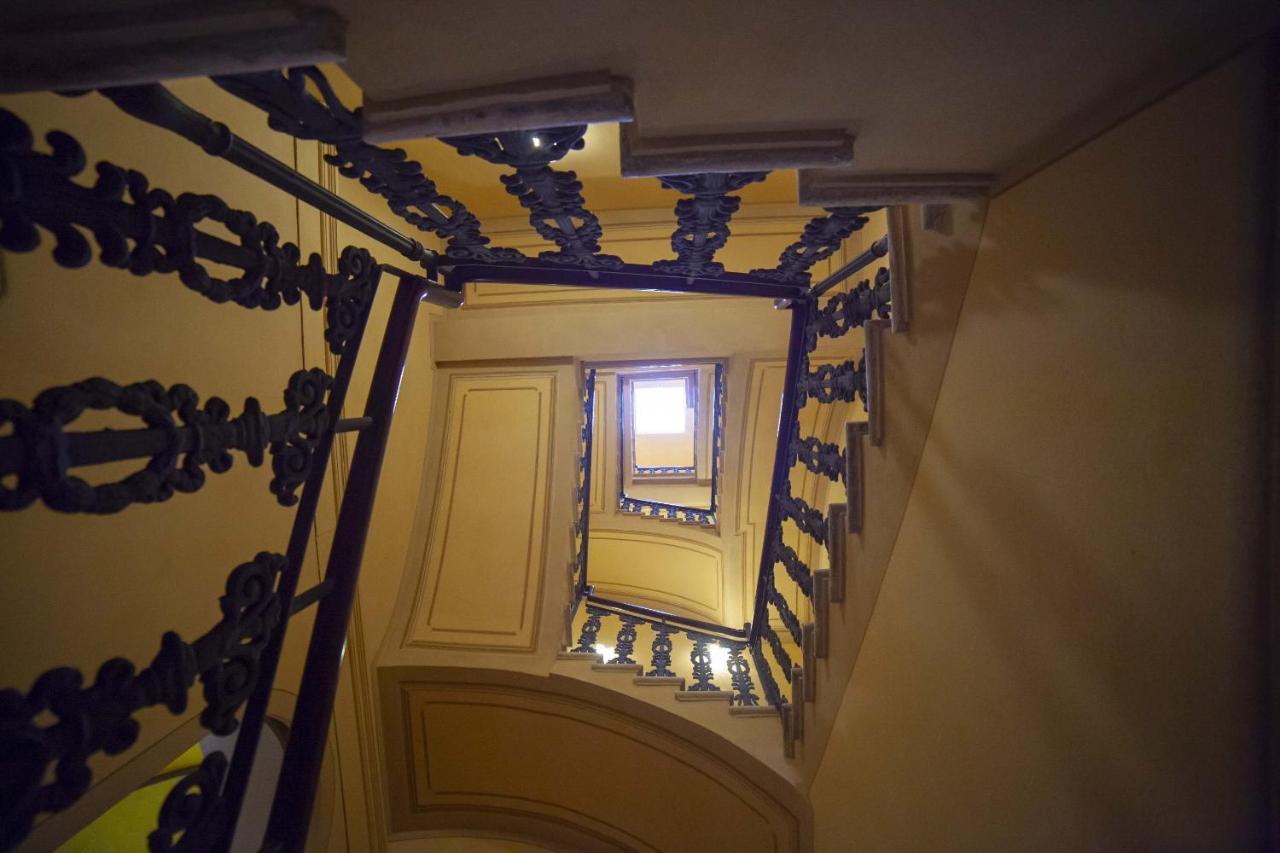 Hotel Rua Frati 48 in San Francesco Modena Buitenkant foto
