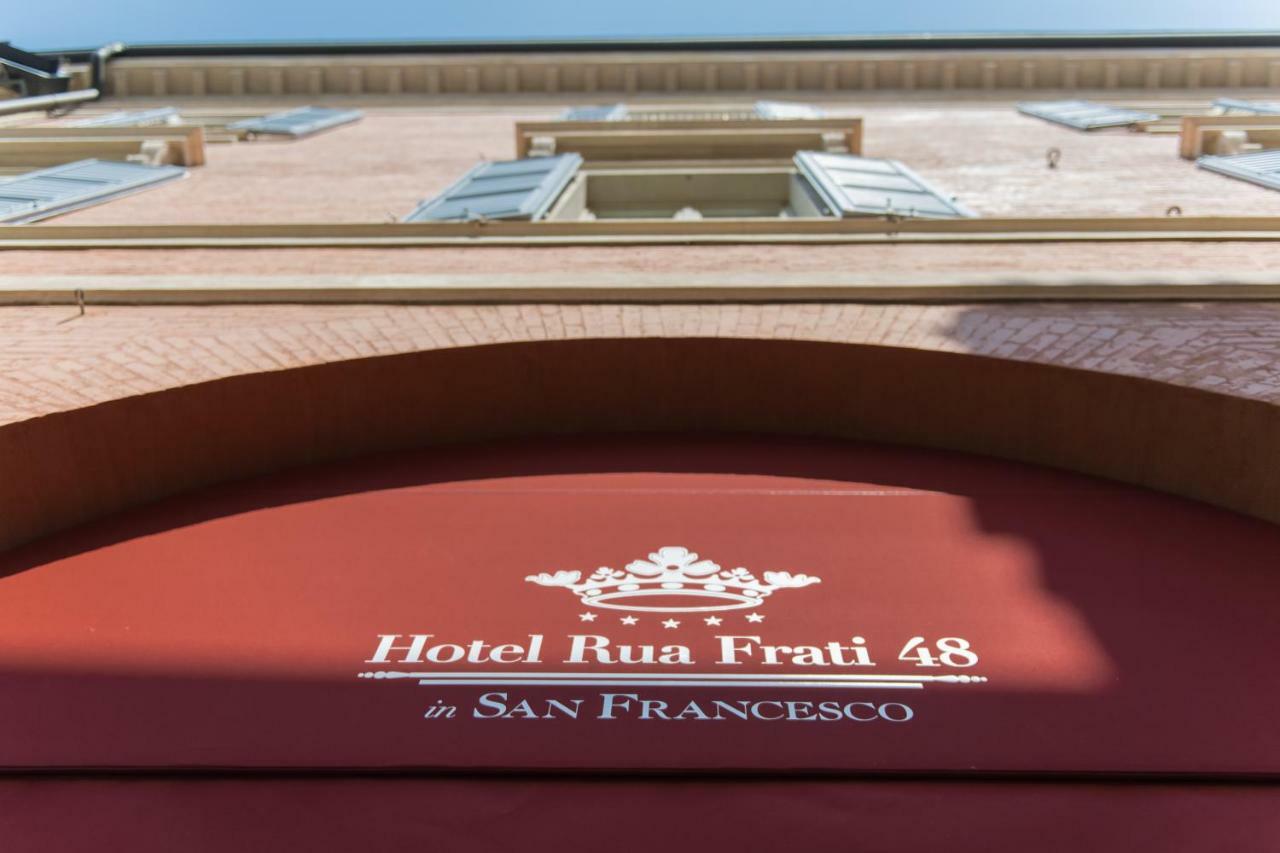 Hotel Rua Frati 48 in San Francesco Modena Buitenkant foto