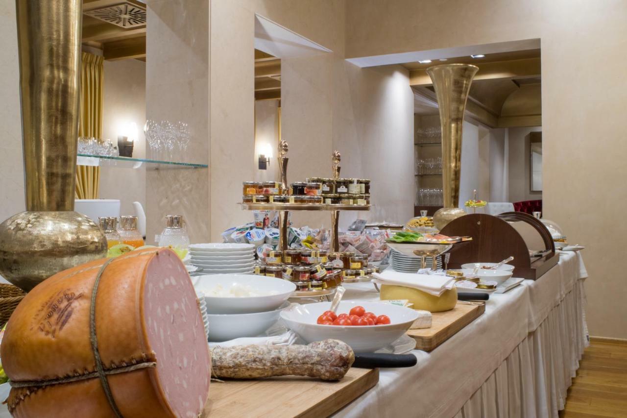 Hotel Rua Frati 48 in San Francesco Modena Buitenkant foto